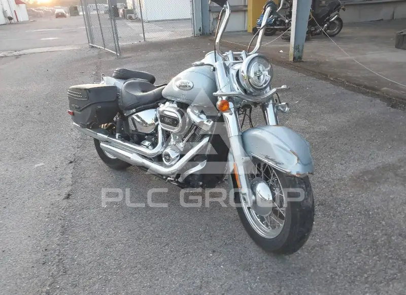 2023 Harley-Davidson FLHC фото