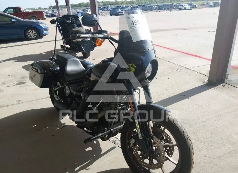 2023 Harley-Davidson FXLR photo
