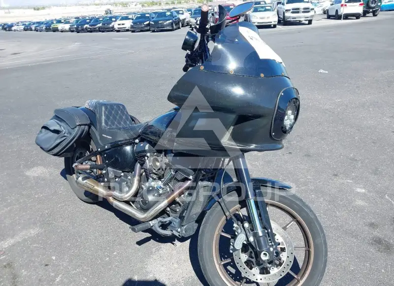 2023 Harley-Davidson FXLR фото