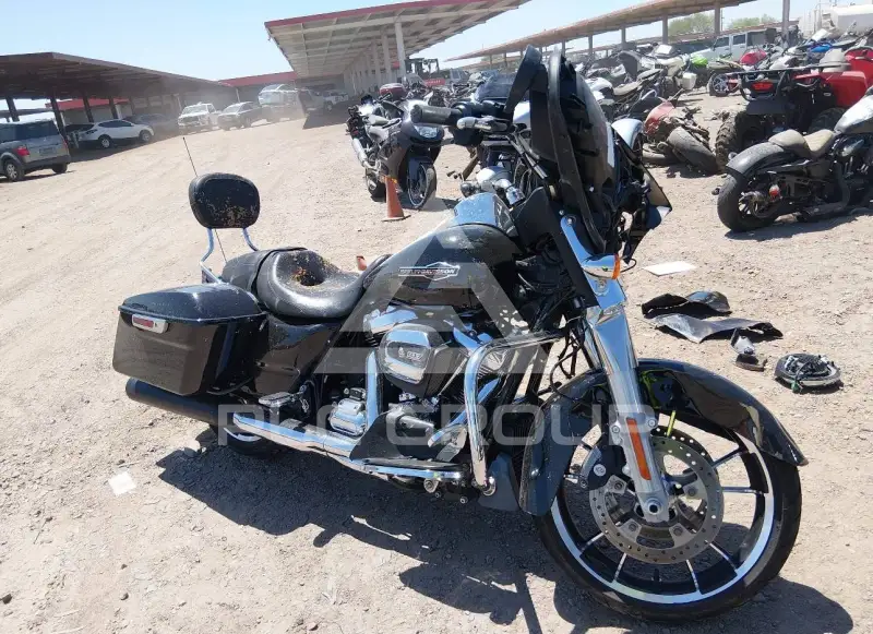 2023 Harley-Davidson FLHX фото