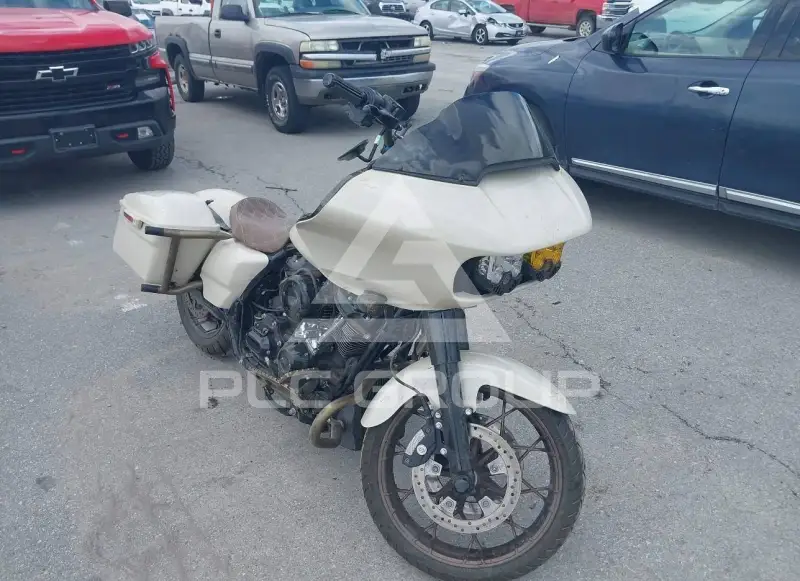 2023 Harley-Davidson FLTRX фото