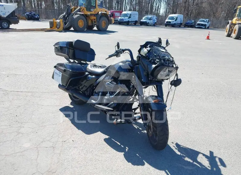 2023 Harley-Davidson FLTRX фото