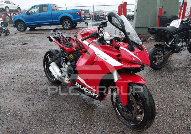 2023 Ducati SUPERBIKE фото