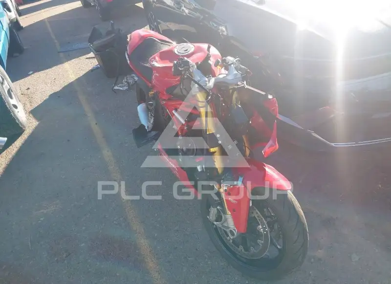 2023 Ducati SUPERBIKE фото