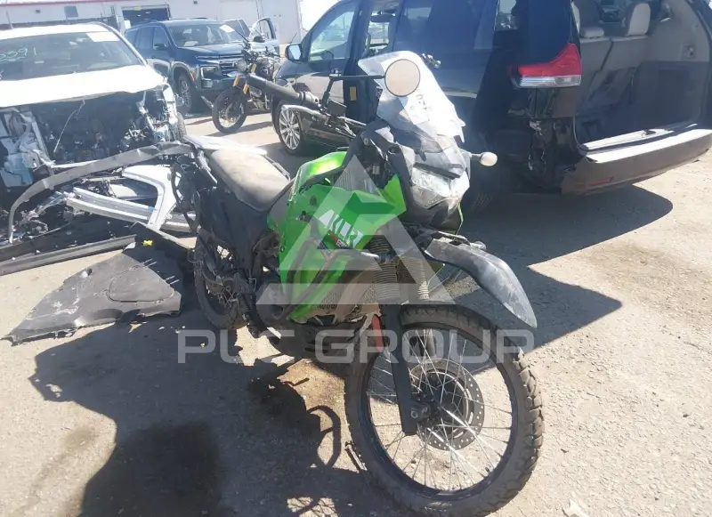 2023 Kawasaki KL650 фото