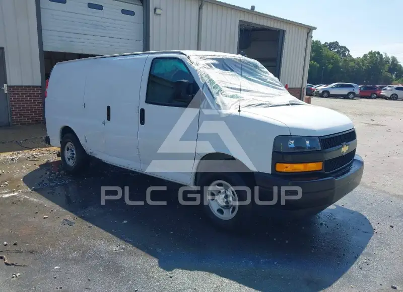 2023 Chevrolet EXPRESS photo