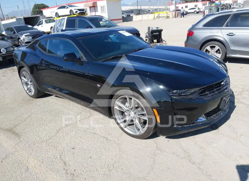 2023 Chevrolet Camaro фото