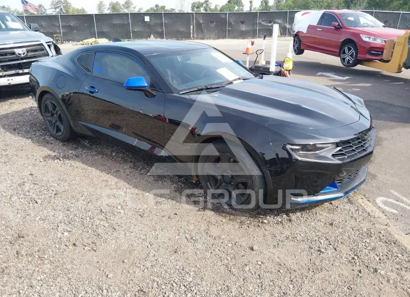 2023 Chevrolet Camaro фото