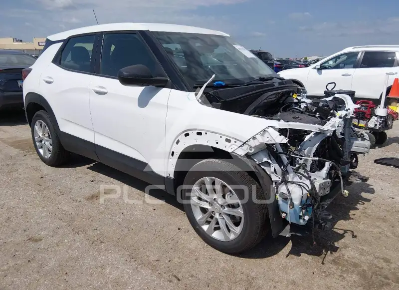 2023 Chevrolet TRAILBLAZE photo