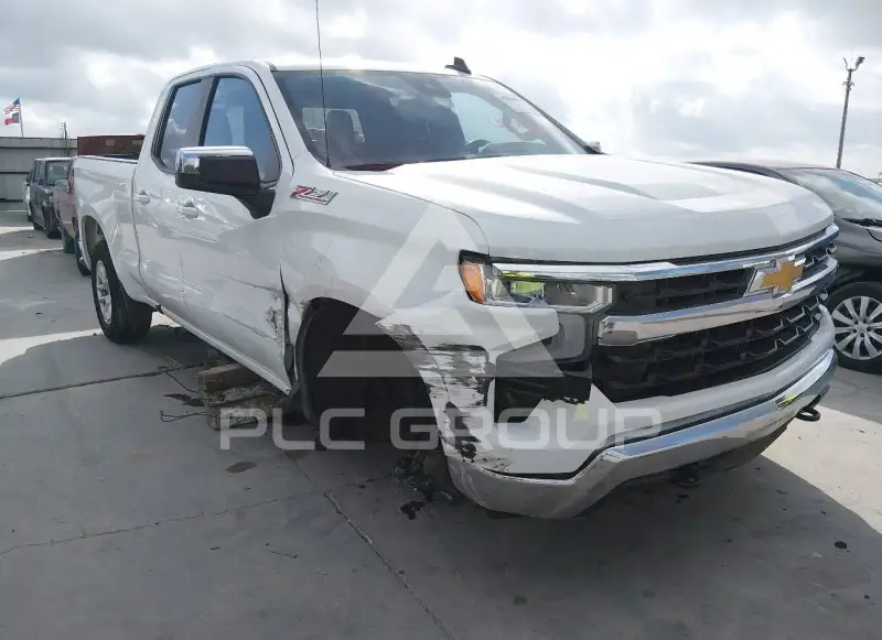 2023 Chevrolet Silverado фото