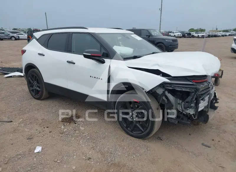 2023 Chevrolet Blazer photo