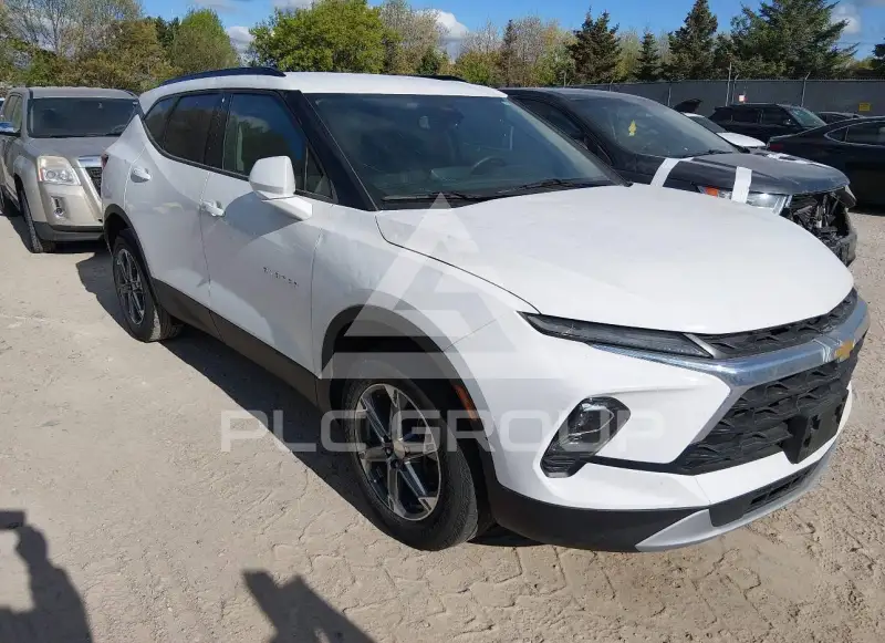 2023 Chevrolet Blazer photo