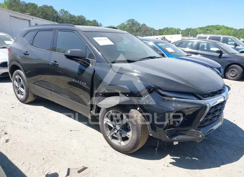 2023 Chevrolet Blazer photo