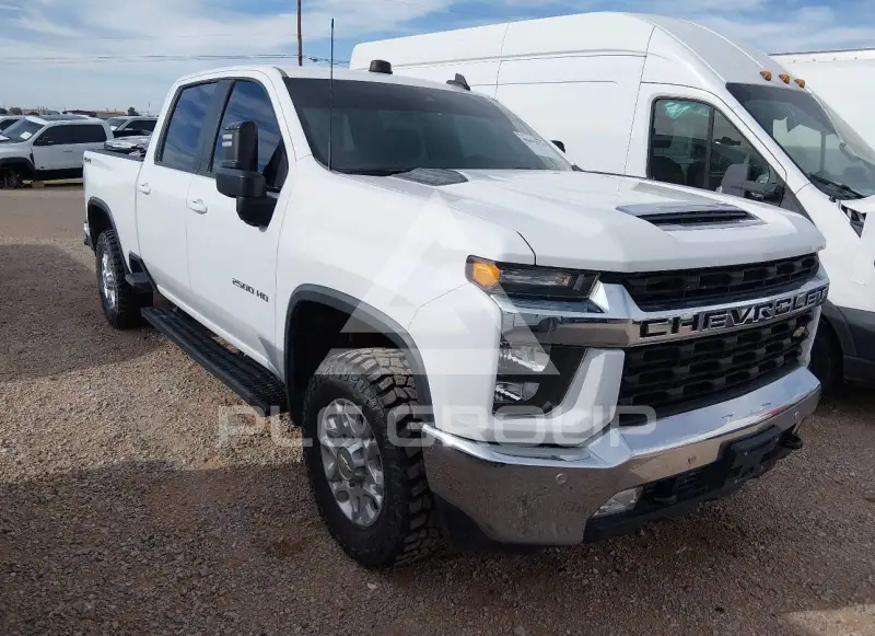 2023 Chevrolet Silverado фото