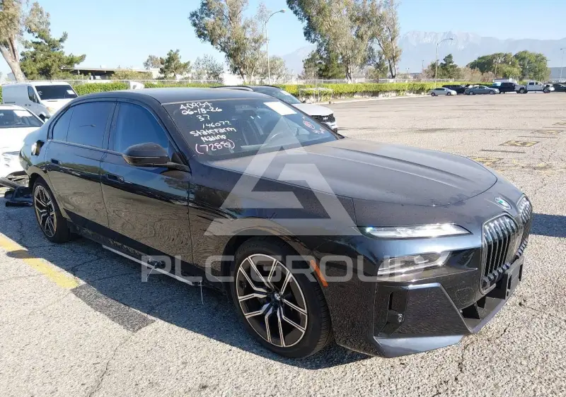 2023 BMW I7 фото