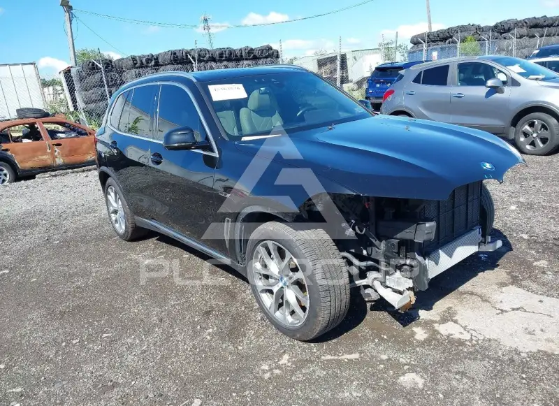 2023 BMW X5 photo