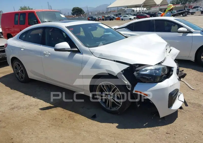 2023 BMW 228 фото