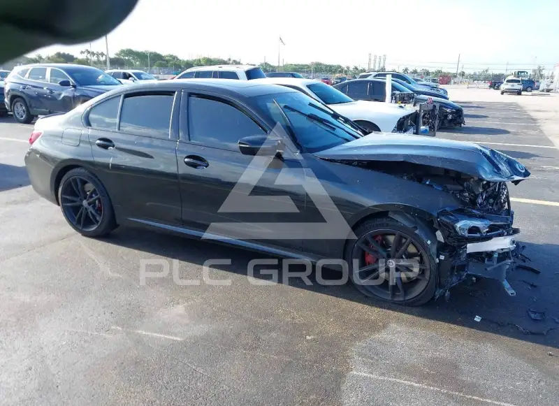 2023 BMW M3 фото