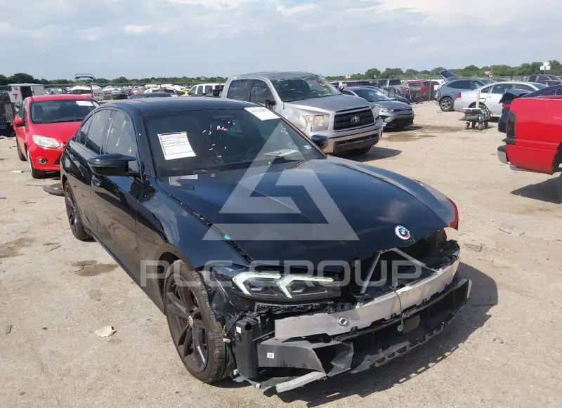 2023 BMW M3 фото