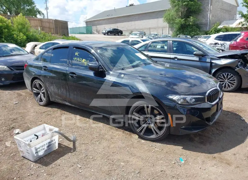 2023 BMW 330 фото