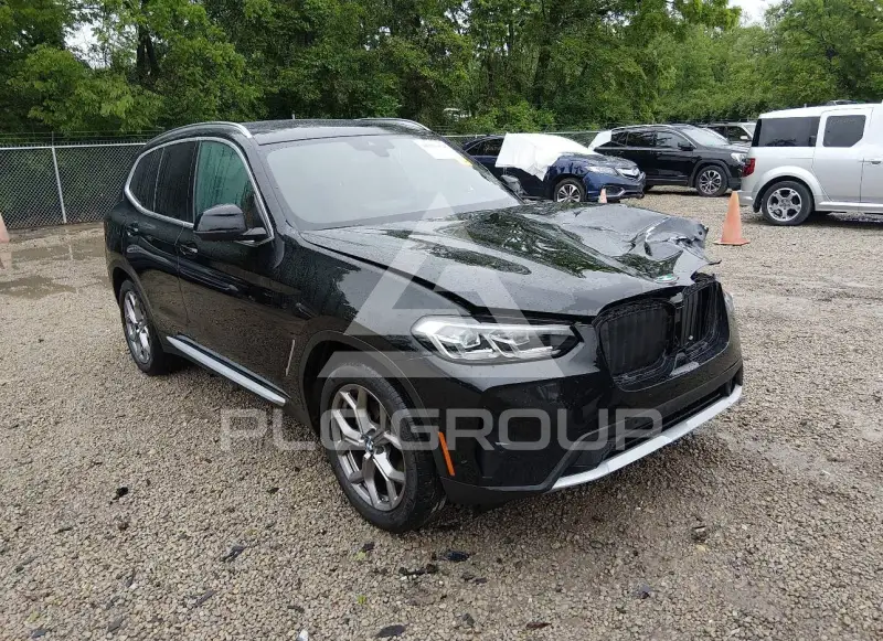 2023 BMW X3 фото