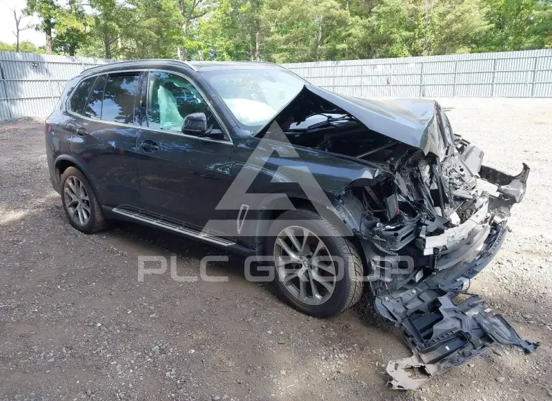 2023 BMW X5 photo