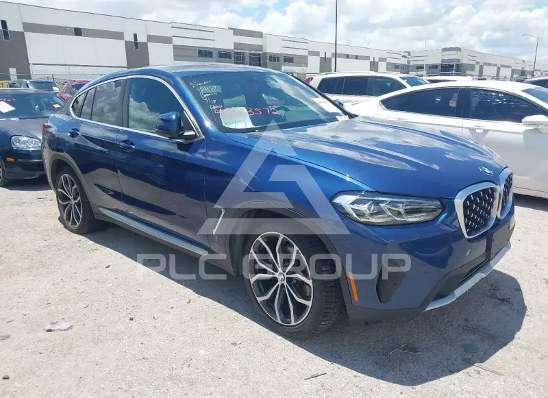 2023 BMW X4 фото