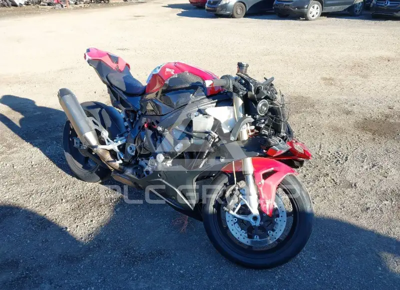 2023 BMW S1000 фото