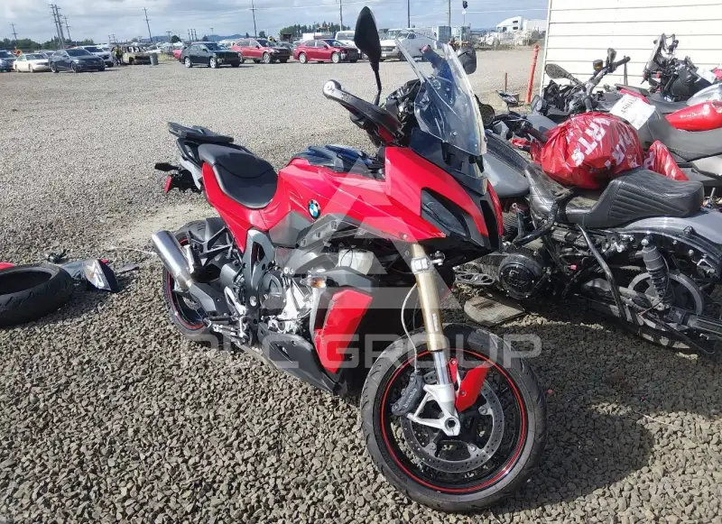 2023 BMW S1000 фото