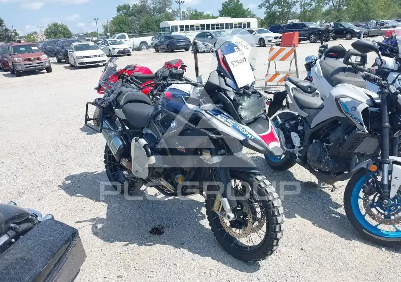 2023 BMW R1250 фото