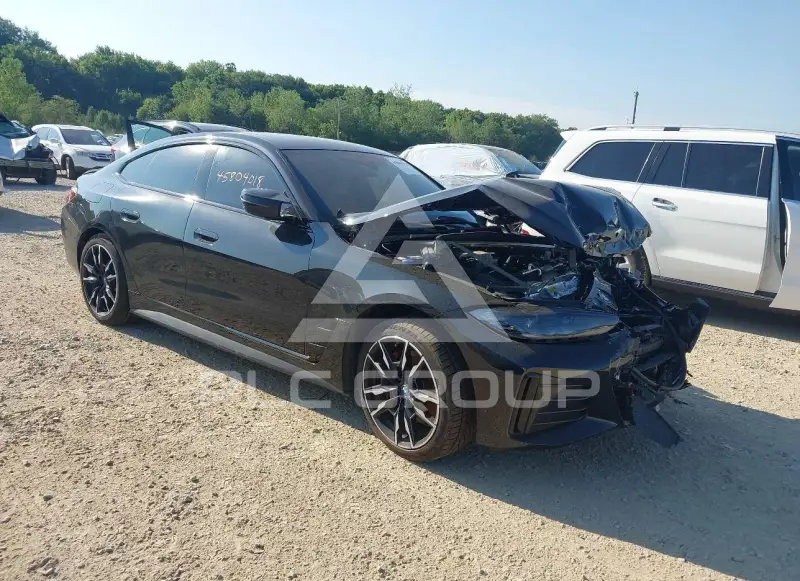 2023 BMW I4 фото