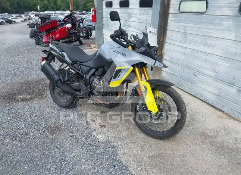 2023 Suzuki DL (V-Strom) фото