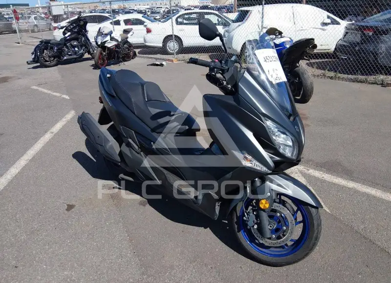 2023 Suzuki AN400 фото