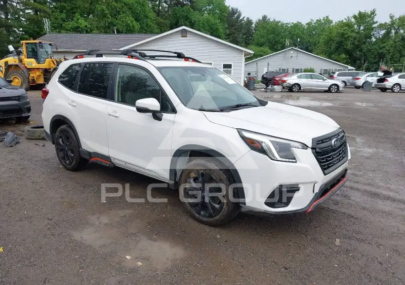 2023 Subaru Forester фото