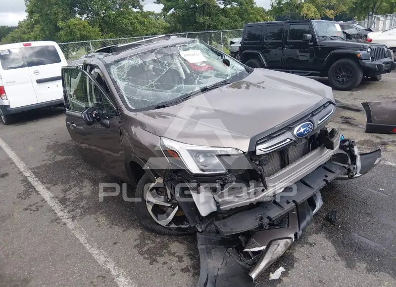 2023 Subaru Forester фото