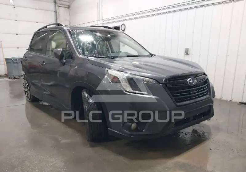 2023 Subaru Forester фото