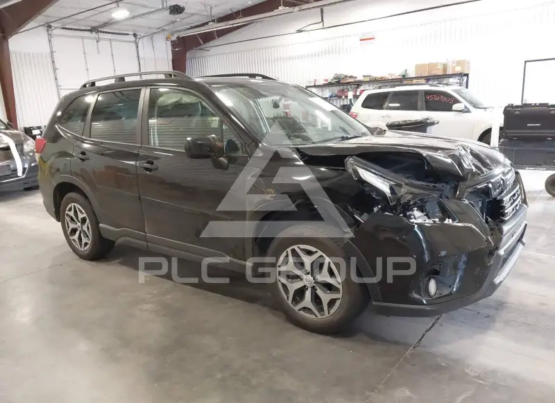 2023 Subaru Forester фото