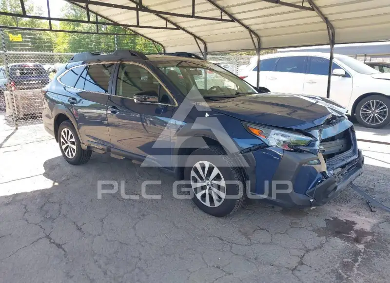 2023 Subaru Outback photo