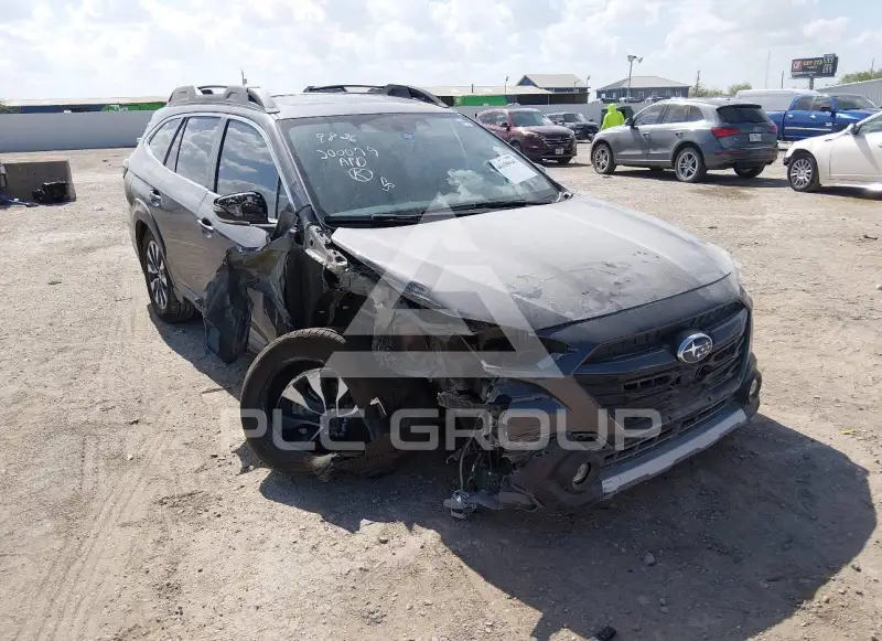 2023 Subaru Outback photo