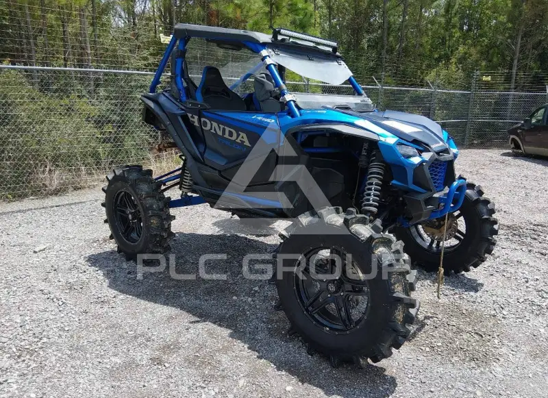2023 Honda SXS1000 фото