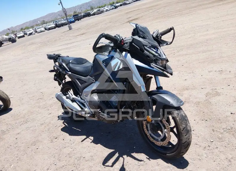 2023 Honda NC750 фото