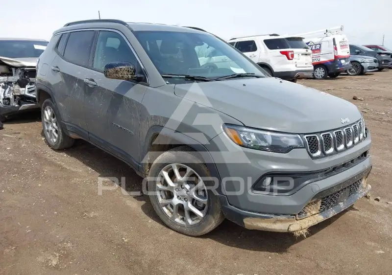 2023 Jeep COMPASS photo