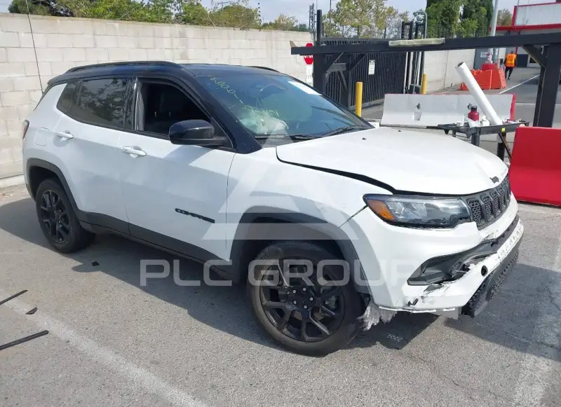 2023 Jeep COMPASS фото