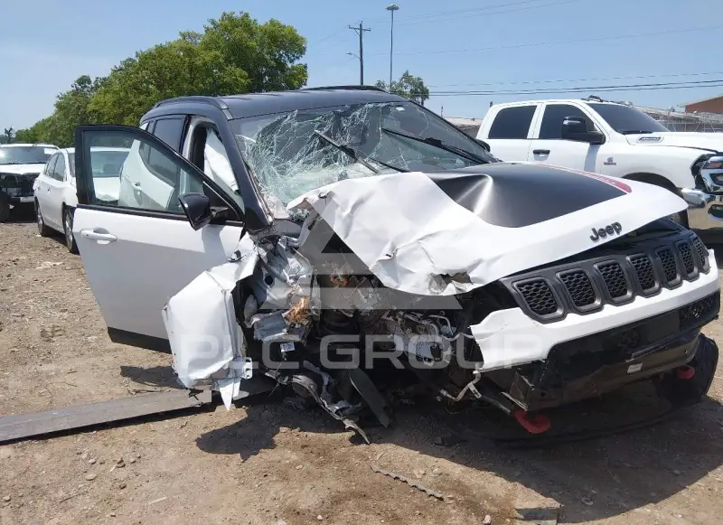 2023 Jeep COMPASS фото
