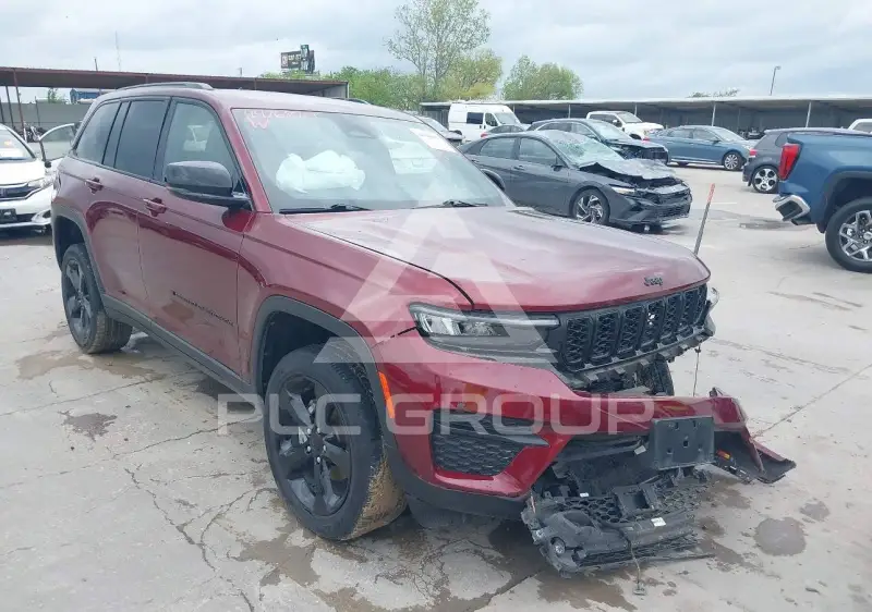 2023 Jeep Grand Cherokee photo