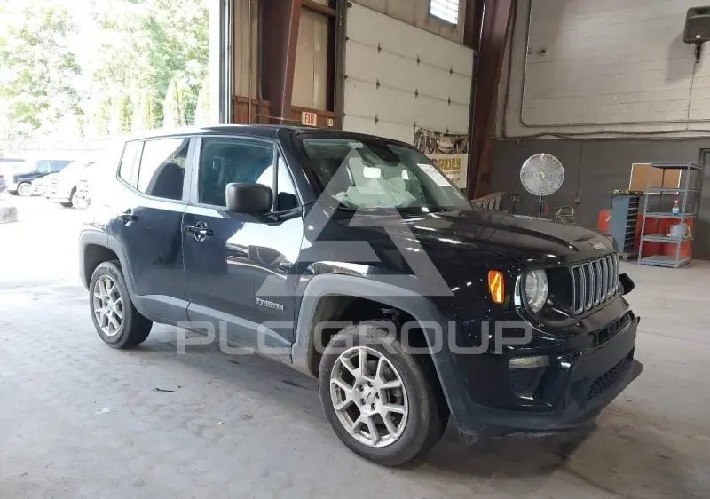 2023 Jeep Renegade photo
