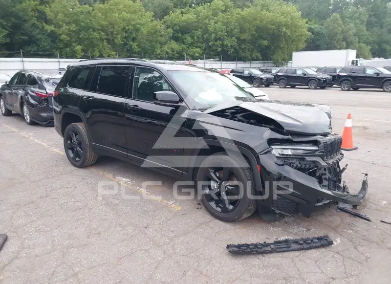 2023 Jeep Grand Cherokee photo