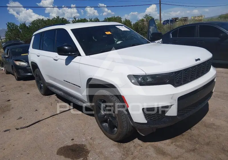 2023 Jeep Grand Cherokee photo