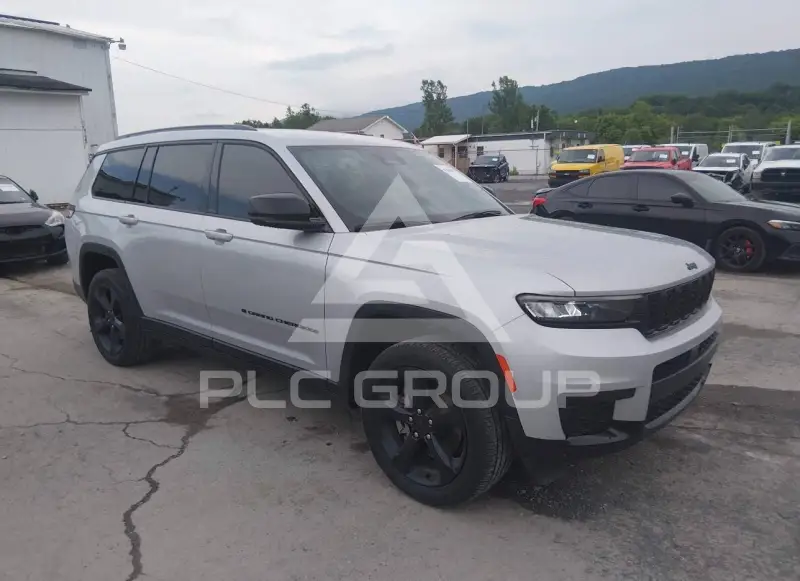 2023 Jeep Grand Cherokee фото
