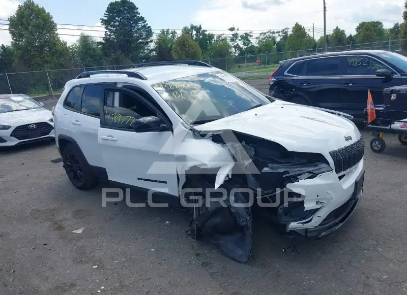 2023 Jeep CHEROKEE photo